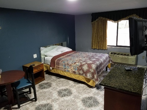 Budget Motel image 2